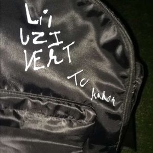 Meet your Posher, Aaron